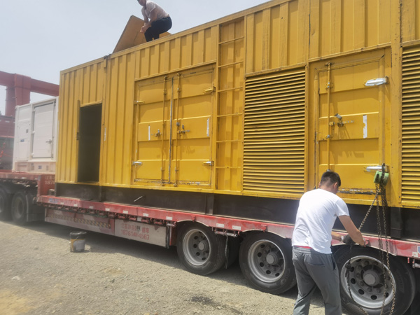 七台河汽油发电机对供油装置的要求