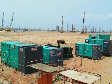 七台河柴油发电机组干式空气滤清器的维护成本高吗？