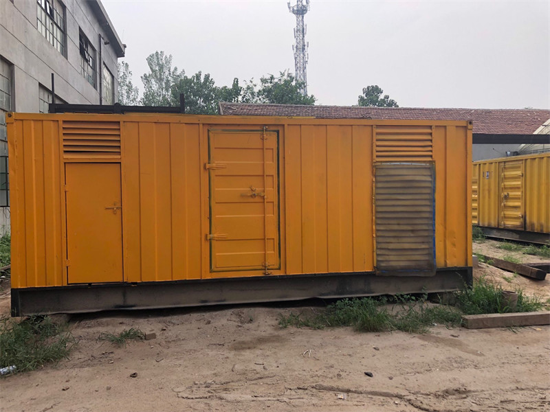 七台河发电机出租进行负载测试时，电瓶电量不足的具体判断标准是什么？